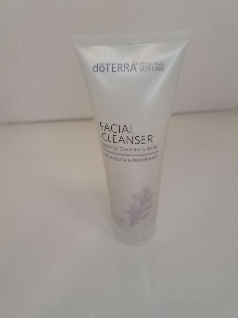 doTERRA Essential Oil Skin Care Facial Cleanser Melaleuca & Peppermint 4 oz New
